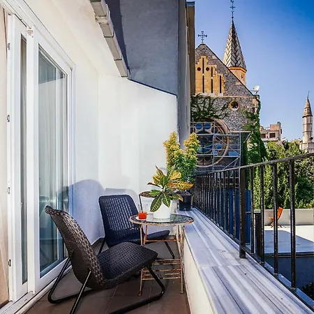 Stories Of Galata Aparthotel 4*